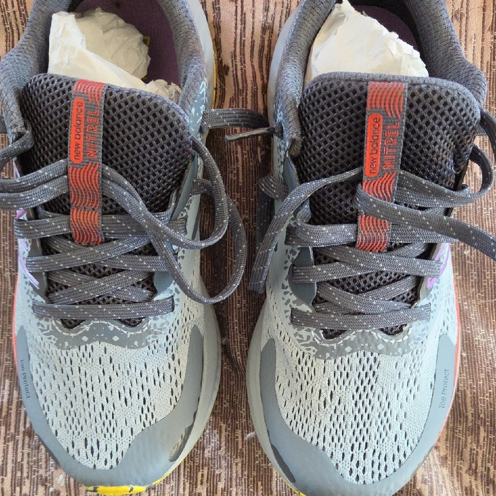 New Balance Women's Sneakers in Gray and Yellow - Picture 8 of 9